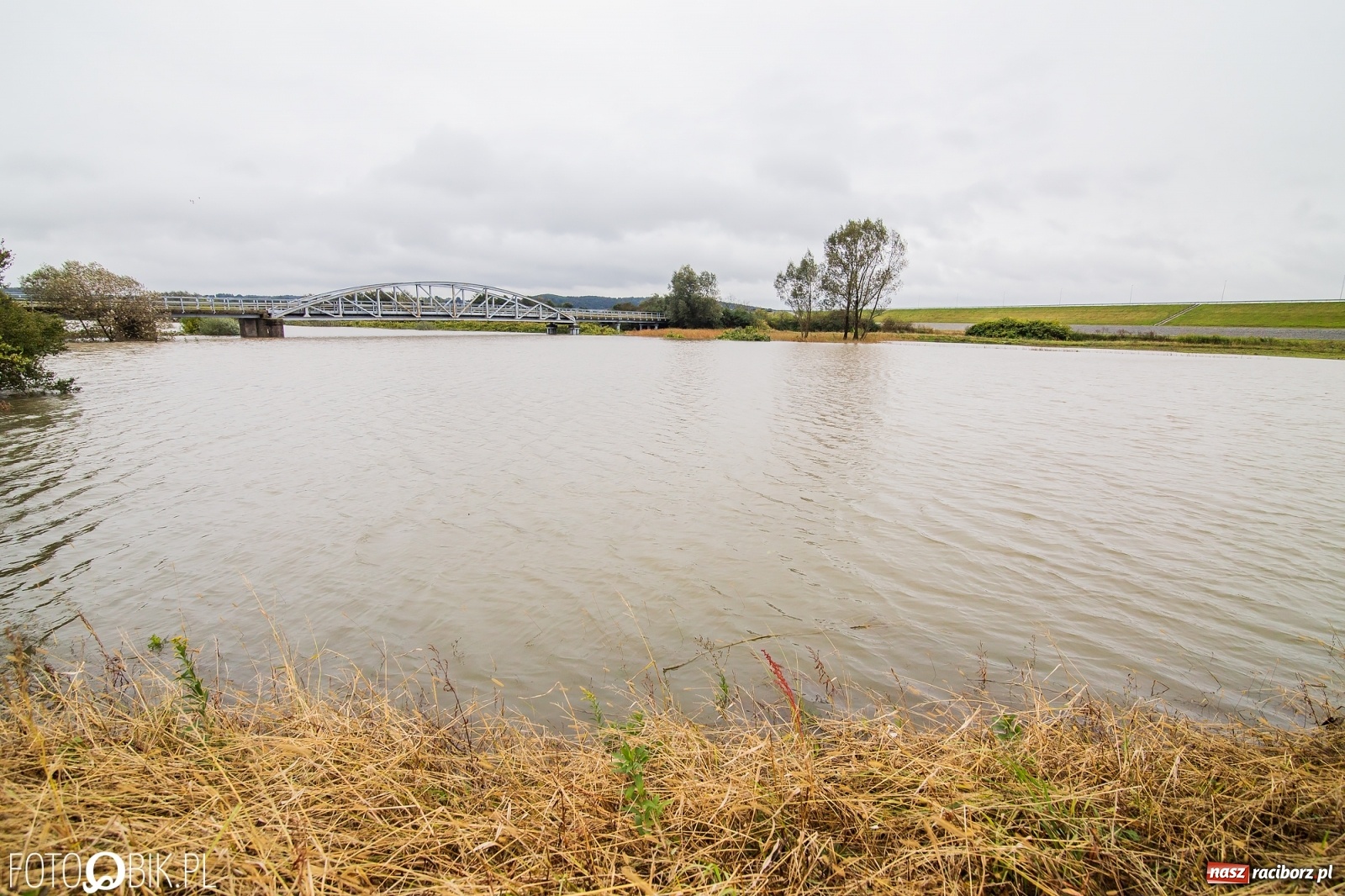 Zdjęcie w galerii na portalu naszraciborz.pl: Podjęto decyzję o natychmiastowym uruchomieniu zbiornika Racibórz wiadomości z regionu