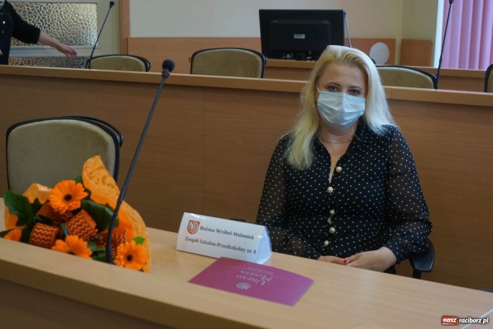 Zdjęcie w galerii na portalu naszraciborz.pl: Nauczyciele miejskich szkół w Raciborzu wyróżnieni wiadomości z regionu