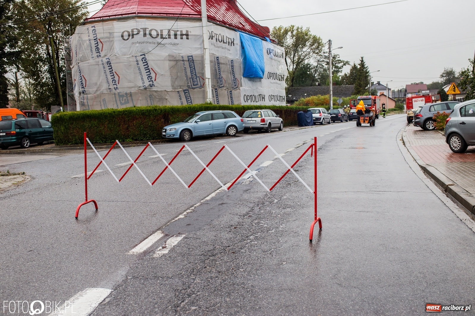 Zdjęcie w galerii na portalu naszraciborz.pl: Biała Woda rozlała się na centrum Krzanowic  wiadomości z regionu