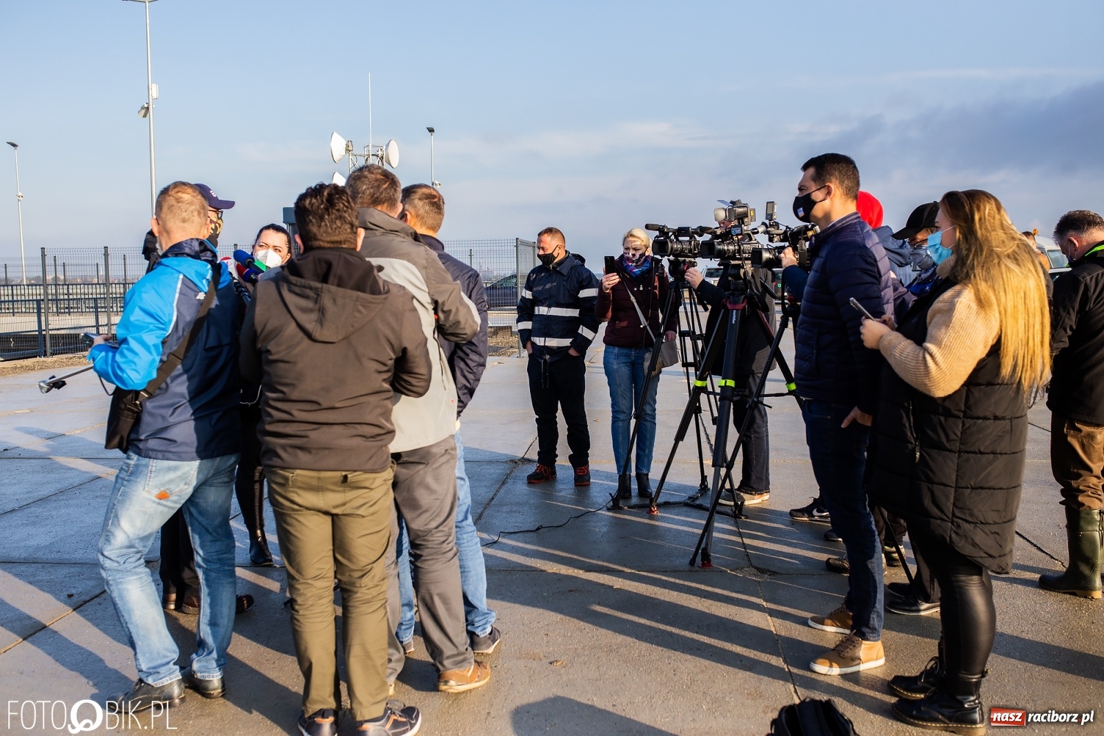 Zdjęcie w galerii na portalu naszraciborz.pl: Zbiornik Racibórz zadziałał. Fala efektywnie spłaszczona [FOTO i WIDEO] wiadomości z regionu