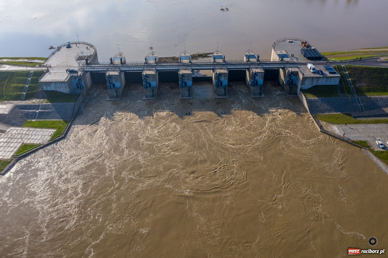 Zdjęcie w galerii na portalu naszraciborz.pl: 25 lat po wielkiej powodzi. Czy jesteśmy dziś bezpieczni? wiadomości z regionu