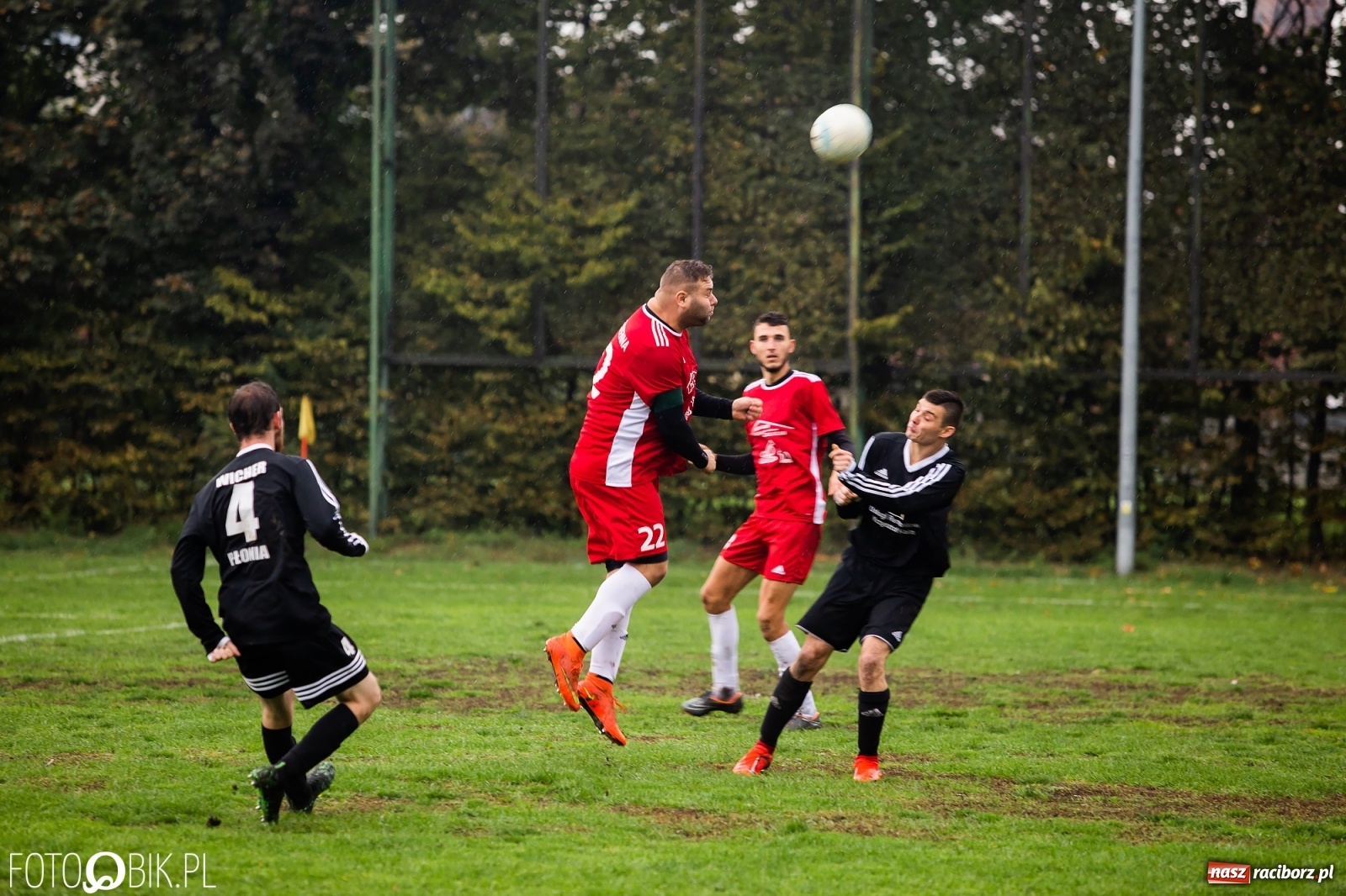 Zdjęcie w galerii na portalu naszraciborz.pl: Gdzie się podziała passa Płoni? Trzecia z rzędu porażka Wichru [FOTO] wiadomości z regionu