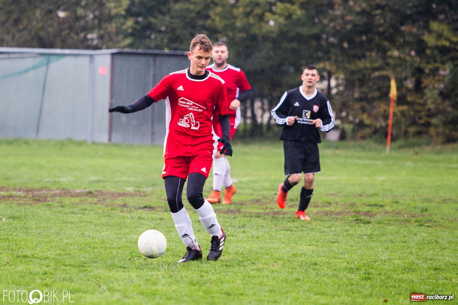 Zdjęcie w galerii na portalu naszraciborz.pl: Gdzie się podziała passa Płoni? Trzecia z rzędu porażka Wichru [FOTO] wiadomości z regionu
