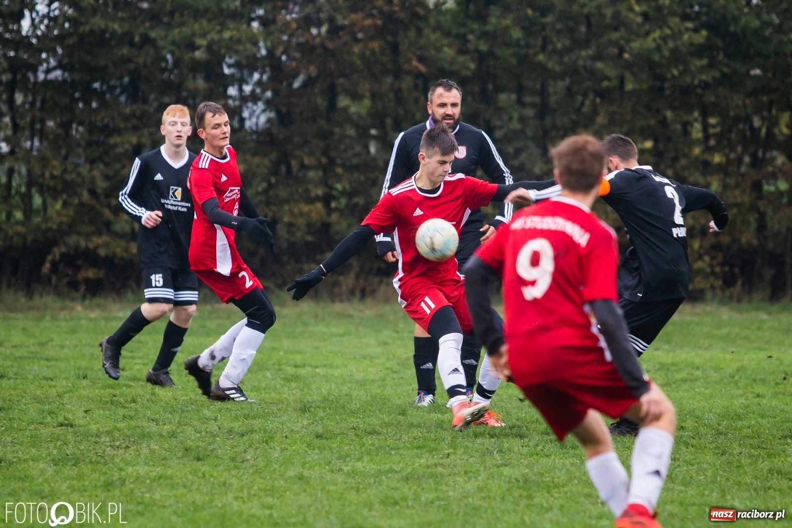 Zdjęcie w galerii na portalu naszraciborz.pl: Gdzie się podziała passa Płoni? Trzecia z rzędu porażka Wichru [FOTO] wiadomości z regionu