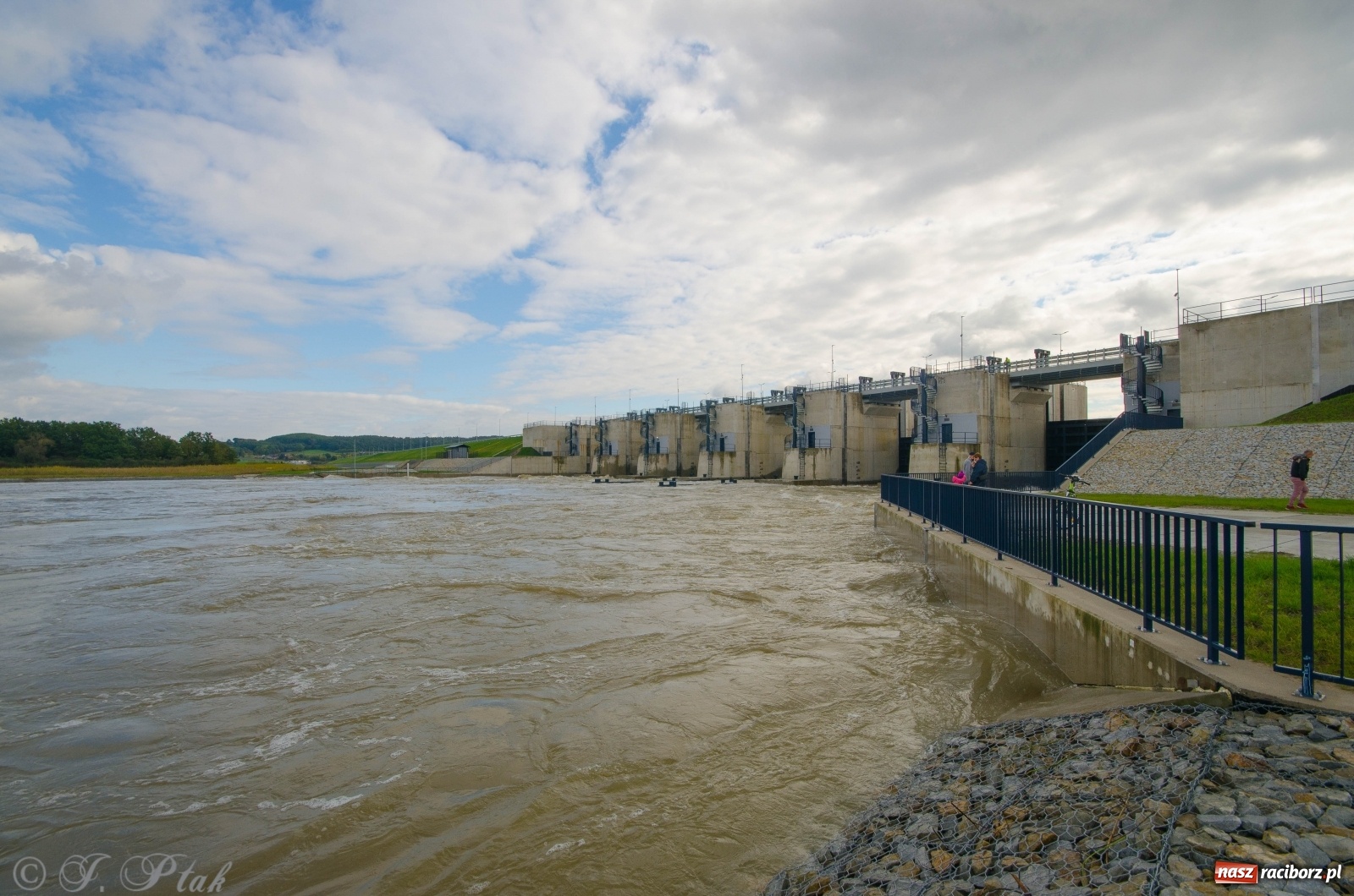 Zdjęcie w galerii na portalu naszraciborz.pl: Jak pracował zbiornik Racibórz Dolny? Wody Polskie podsumowują wiadomości z regionu