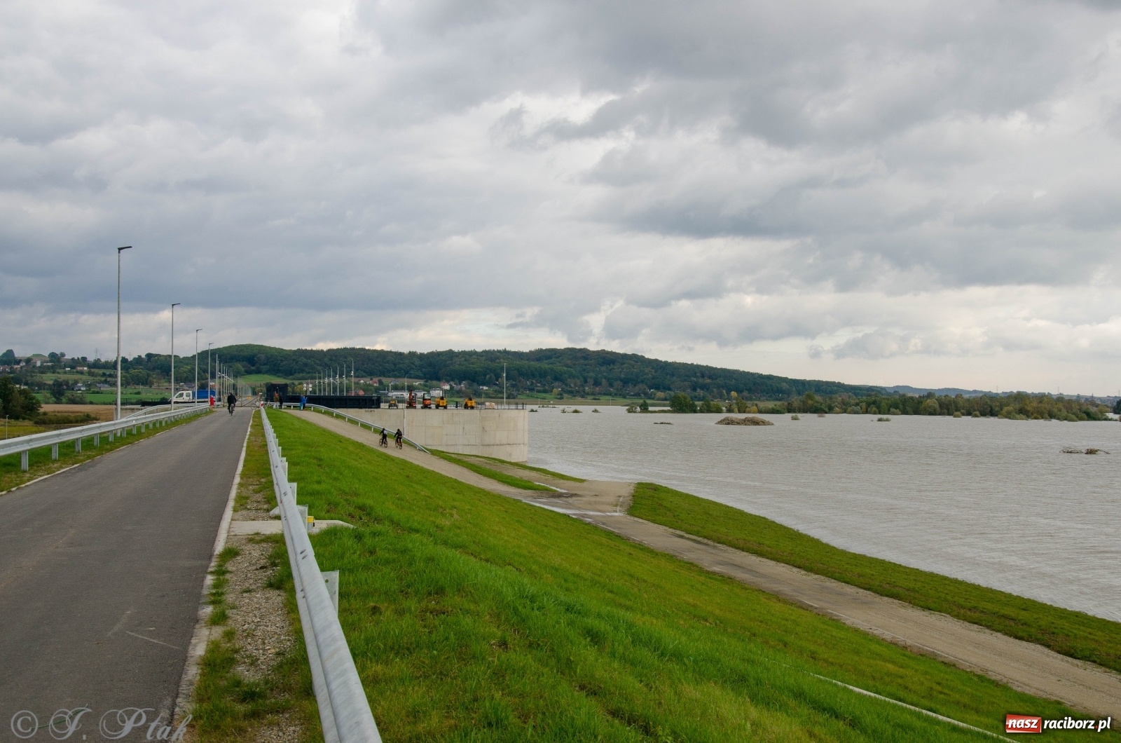 Zdjęcie w galerii na portalu naszraciborz.pl: Jak pracował zbiornik Racibórz Dolny? Wody Polskie podsumowują wiadomości z regionu
