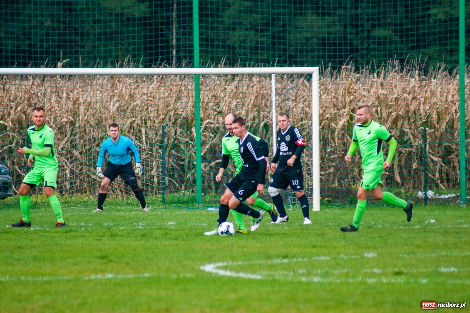 Zdjęcie w galerii na portalu naszraciborz.pl: C klasa. Wzmocnione Markowice nie sprostały wiceliderowi [FOTO] wiadomości z regionu