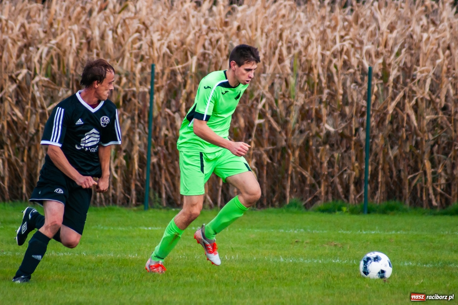 Zdjęcie w galerii na portalu naszraciborz.pl: C klasa. Wzmocnione Markowice nie sprostały wiceliderowi [FOTO] wiadomości z regionu