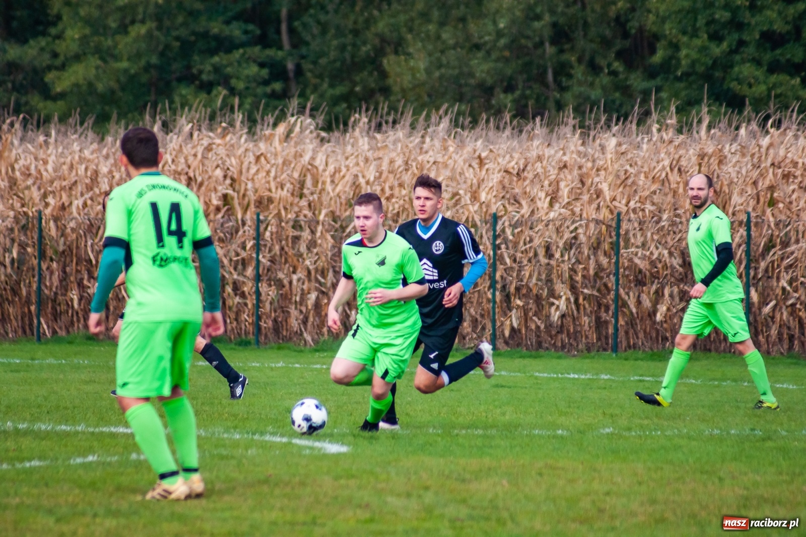 Zdjęcie w galerii na portalu naszraciborz.pl: C klasa. Wzmocnione Markowice nie sprostały wiceliderowi [FOTO] wiadomości z regionu