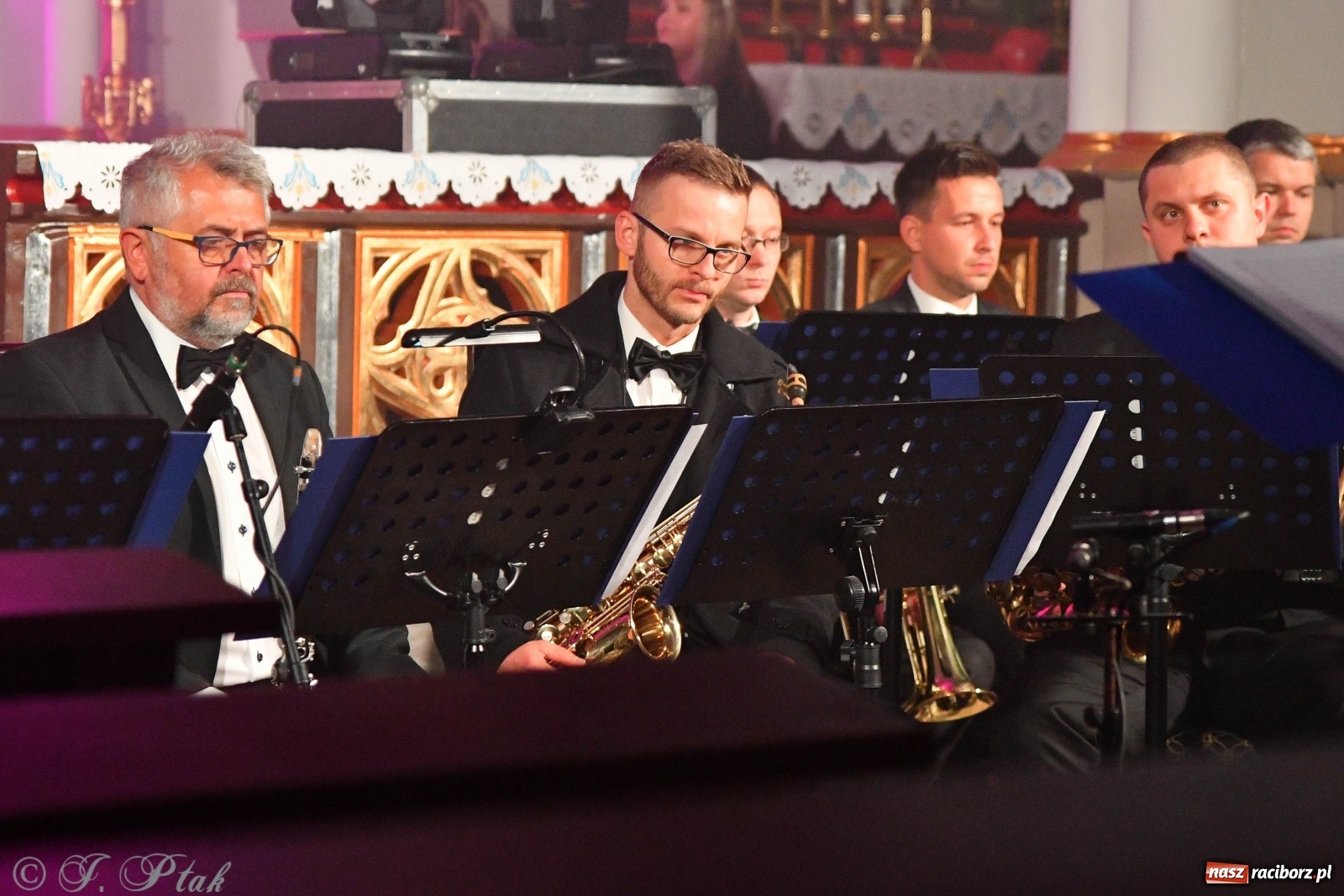 Zdjęcie w galerii na portalu naszraciborz.pl: Totus Tuus. Koncert papieski na Ostrogu [WIDEO] wiadomości z regionu