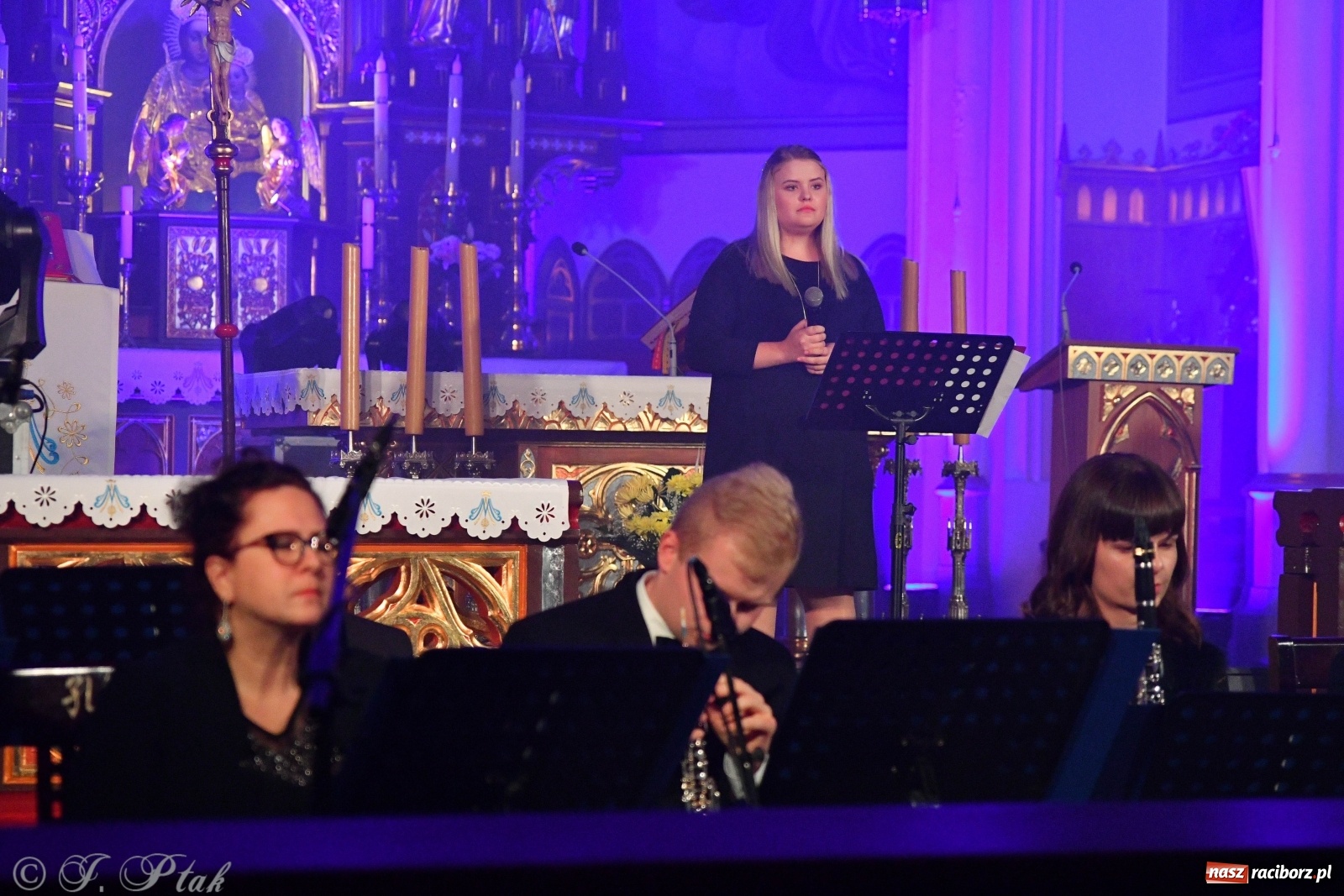 Zdjęcie w galerii na portalu naszraciborz.pl: Totus Tuus. Koncert papieski na Ostrogu [WIDEO] wiadomości z regionu