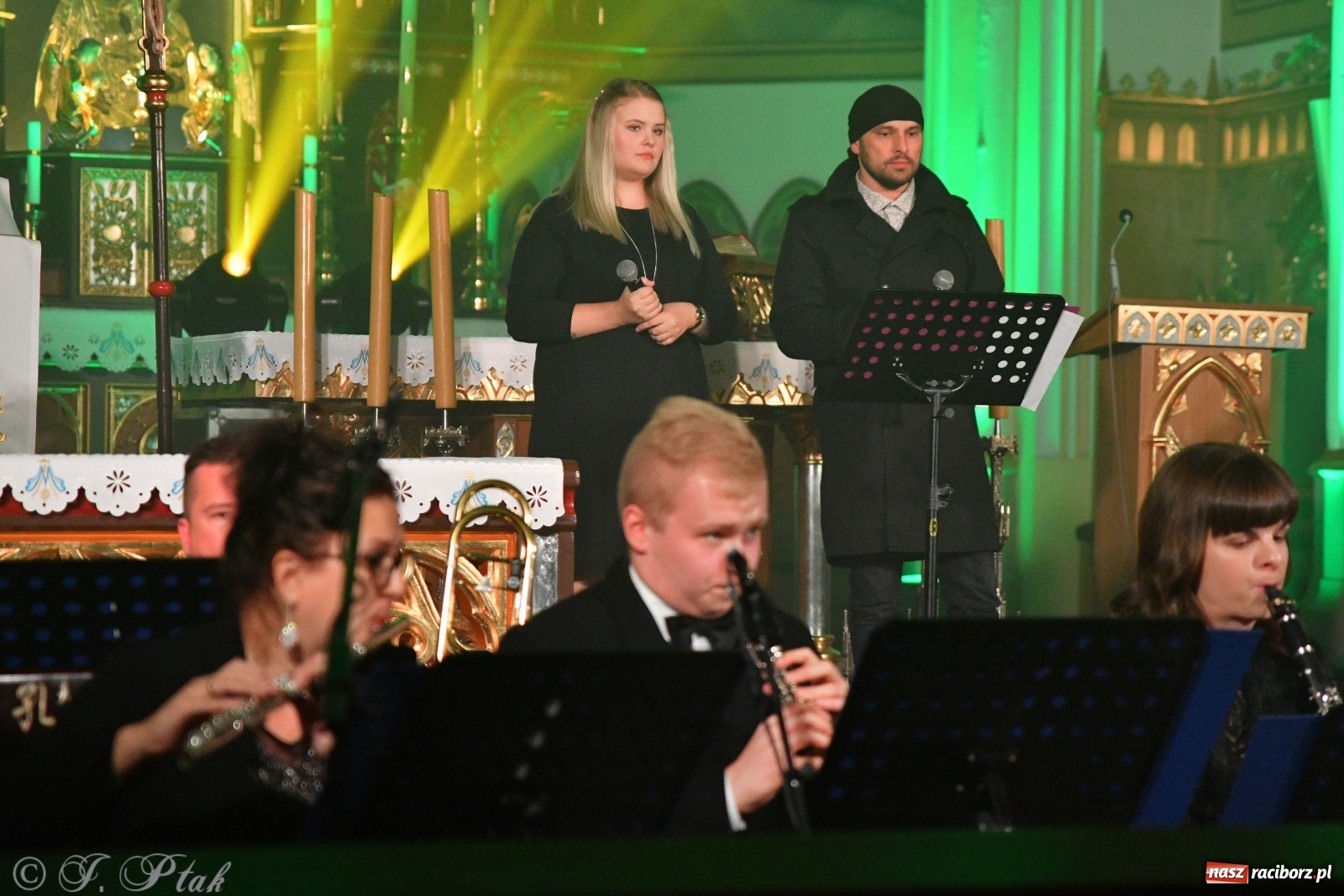 Zdjęcie w galerii na portalu naszraciborz.pl: Totus Tuus. Koncert papieski na Ostrogu [WIDEO] wiadomości z regionu