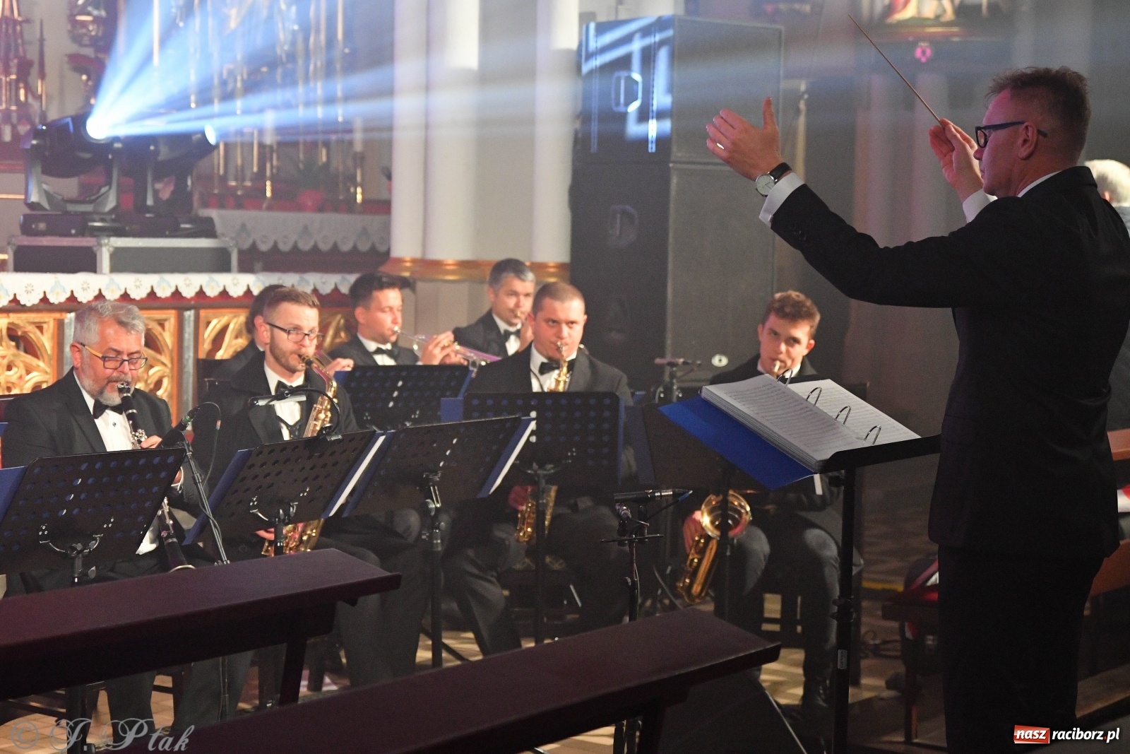 Zdjęcie w galerii na portalu naszraciborz.pl: Totus Tuus. Koncert papieski na Ostrogu [WIDEO] wiadomości z regionu