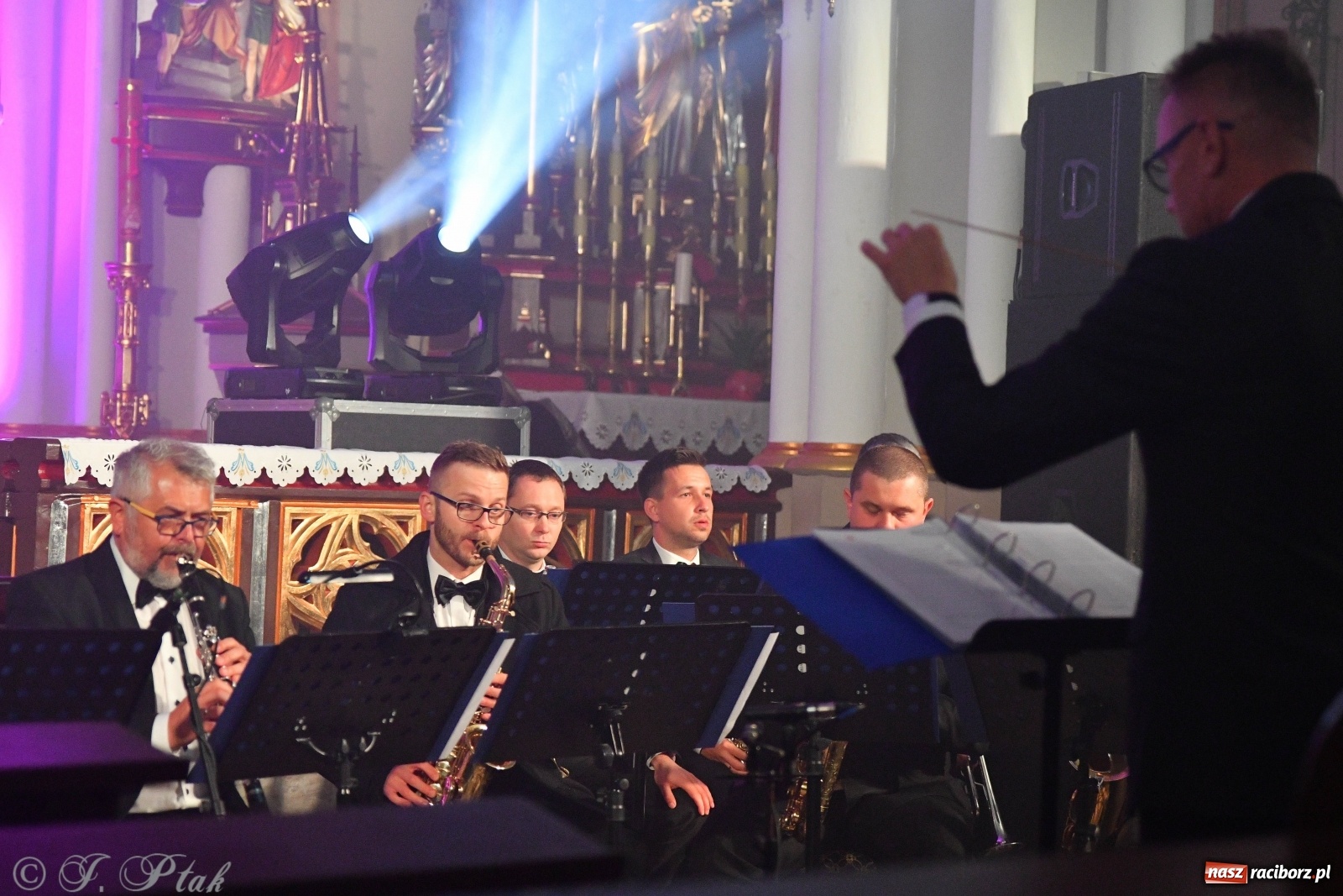 Zdjęcie w galerii na portalu naszraciborz.pl: Totus Tuus. Koncert papieski na Ostrogu [WIDEO] wiadomości z regionu