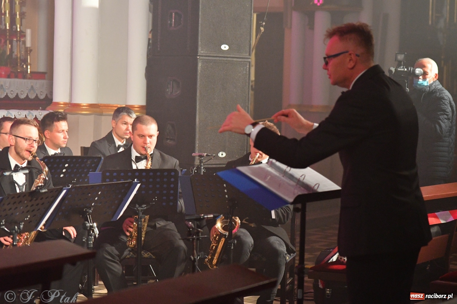 Zdjęcie w galerii na portalu naszraciborz.pl: Totus Tuus. Koncert papieski na Ostrogu [WIDEO] wiadomości z regionu