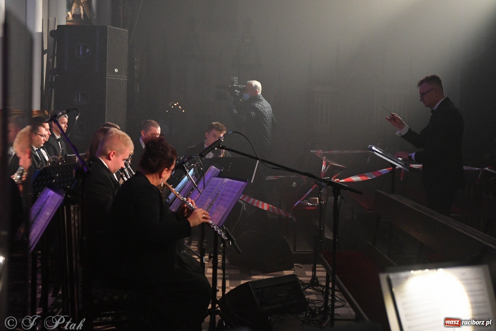 Zdjęcie w galerii na portalu naszraciborz.pl: Totus Tuus. Koncert papieski na Ostrogu [WIDEO] wiadomości z regionu