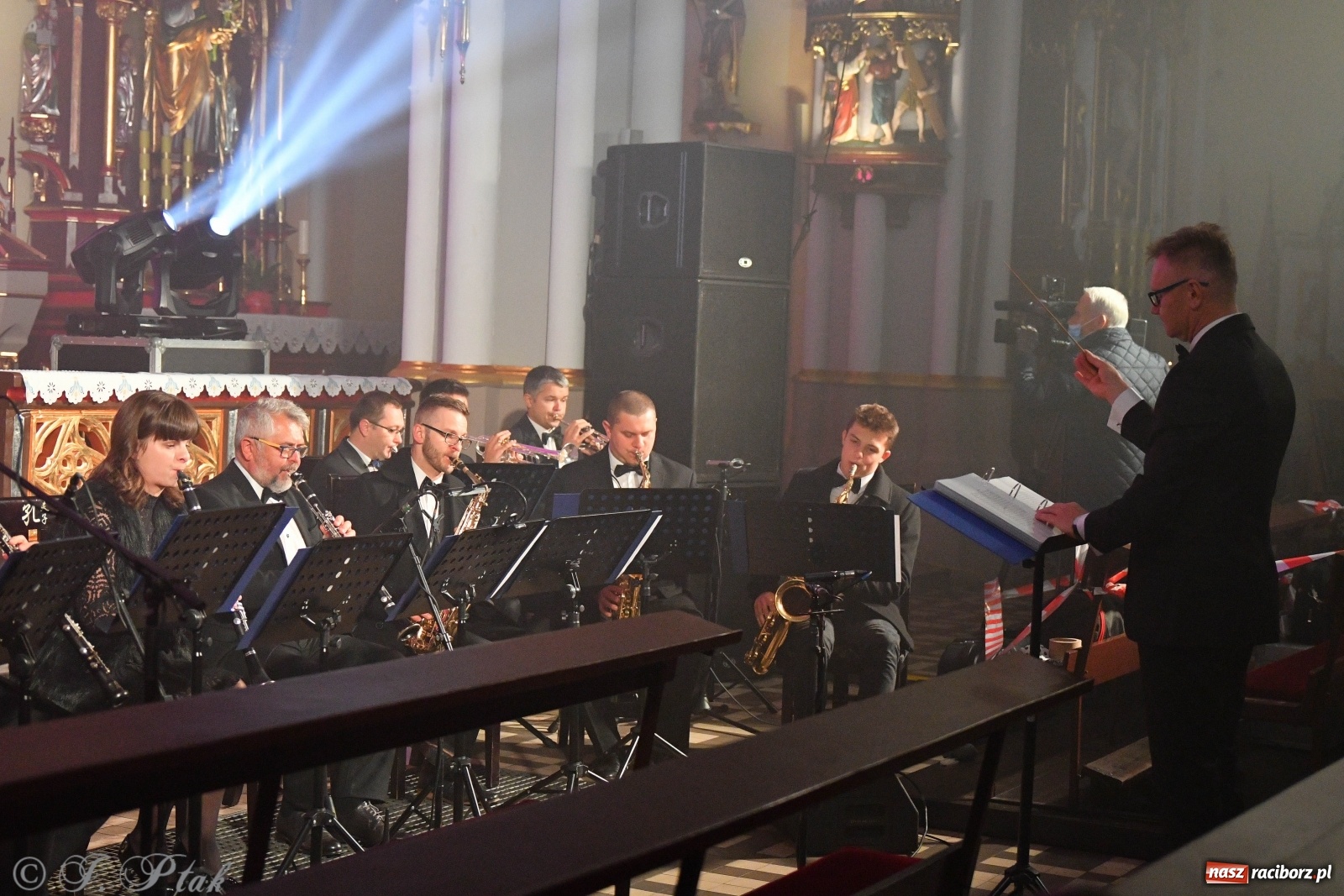 Zdjęcie w galerii na portalu naszraciborz.pl: Totus Tuus. Koncert papieski na Ostrogu [WIDEO] wiadomości z regionu