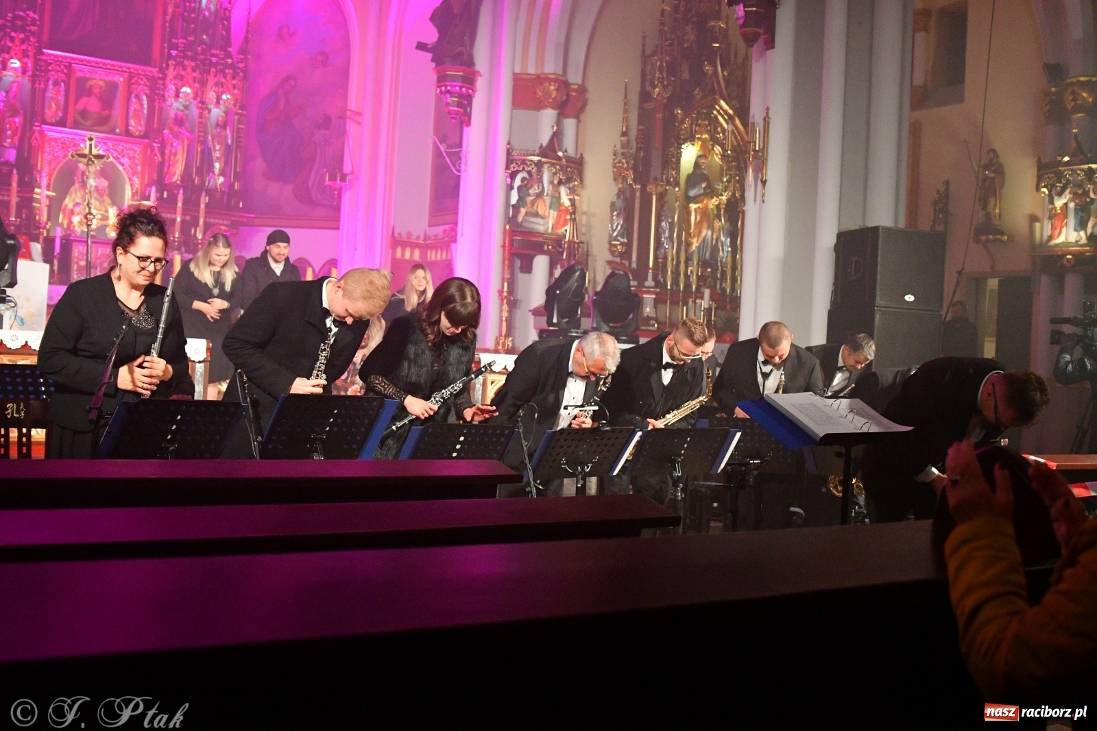 Zdjęcie w galerii na portalu naszraciborz.pl: Totus Tuus. Koncert papieski na Ostrogu [WIDEO] wiadomości z regionu