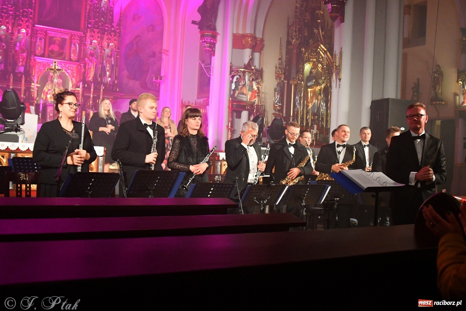 Zdjęcie w galerii na portalu naszraciborz.pl: Totus Tuus. Koncert papieski na Ostrogu [WIDEO] wiadomości z regionu