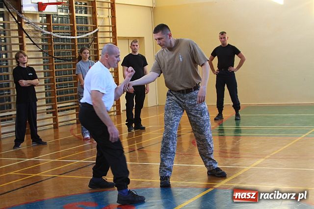 Zdjęcie w galerii na portalu naszraciborz.pl: Mundurowi z całej Polski w Raciborzu wiadomości z regionu