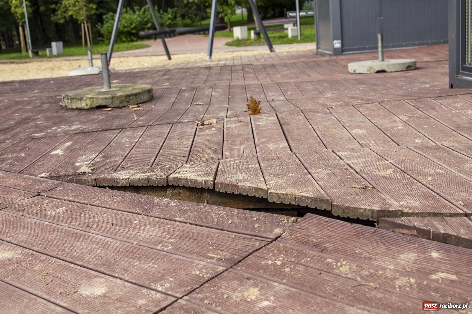 Zdjęcie w galerii na portalu naszraciborz.pl: Wojewoda odwołał pogotowie przeciwpowodziowe. Bulwary w opłakanym stanie wiadomości z regionu