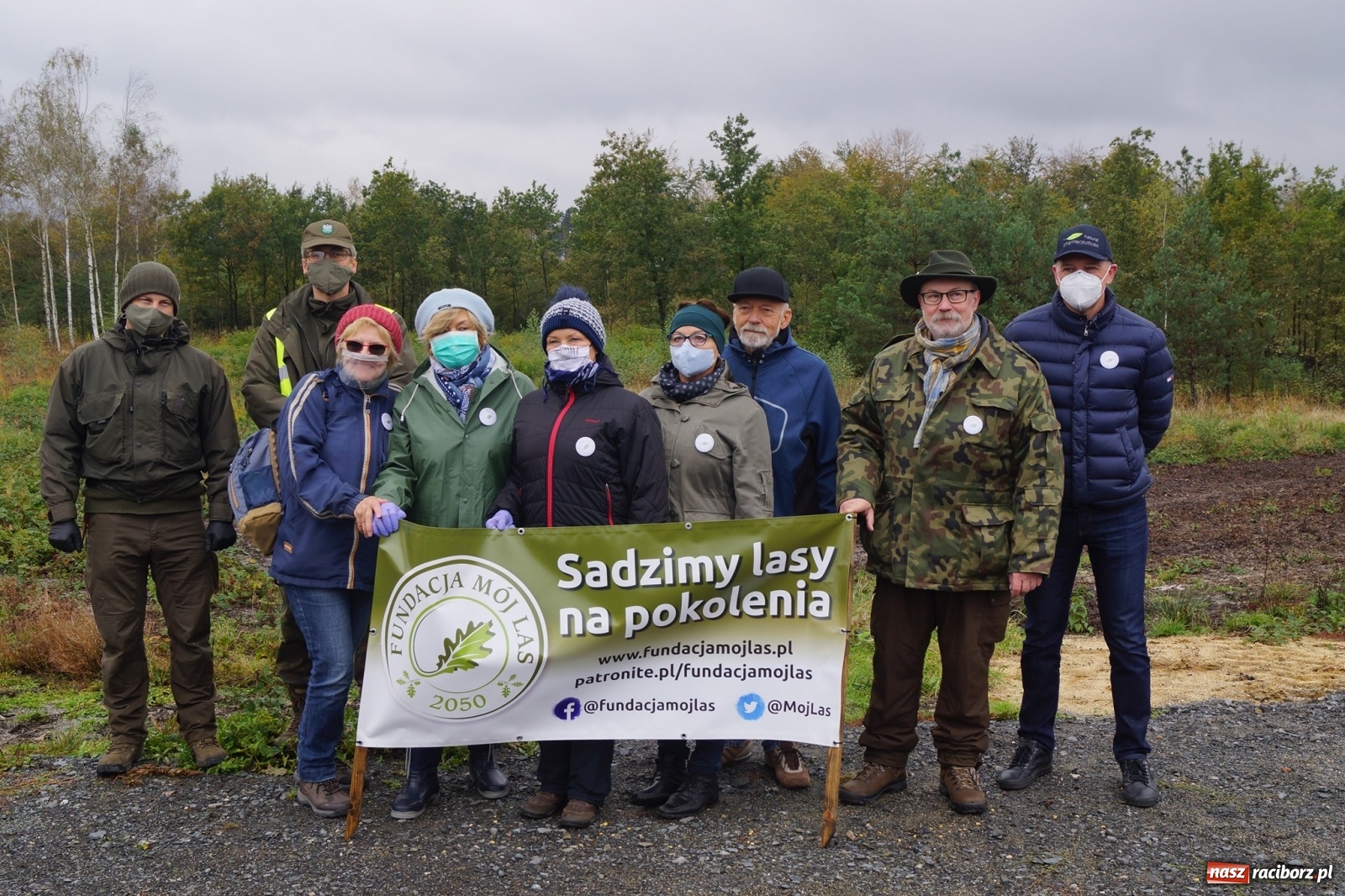 Zdjęcie w galerii na portalu naszraciborz.pl: Fundacja Mój Las posadziła w Kuźni Rac. ponad 2000 drzew  wiadomości z regionu