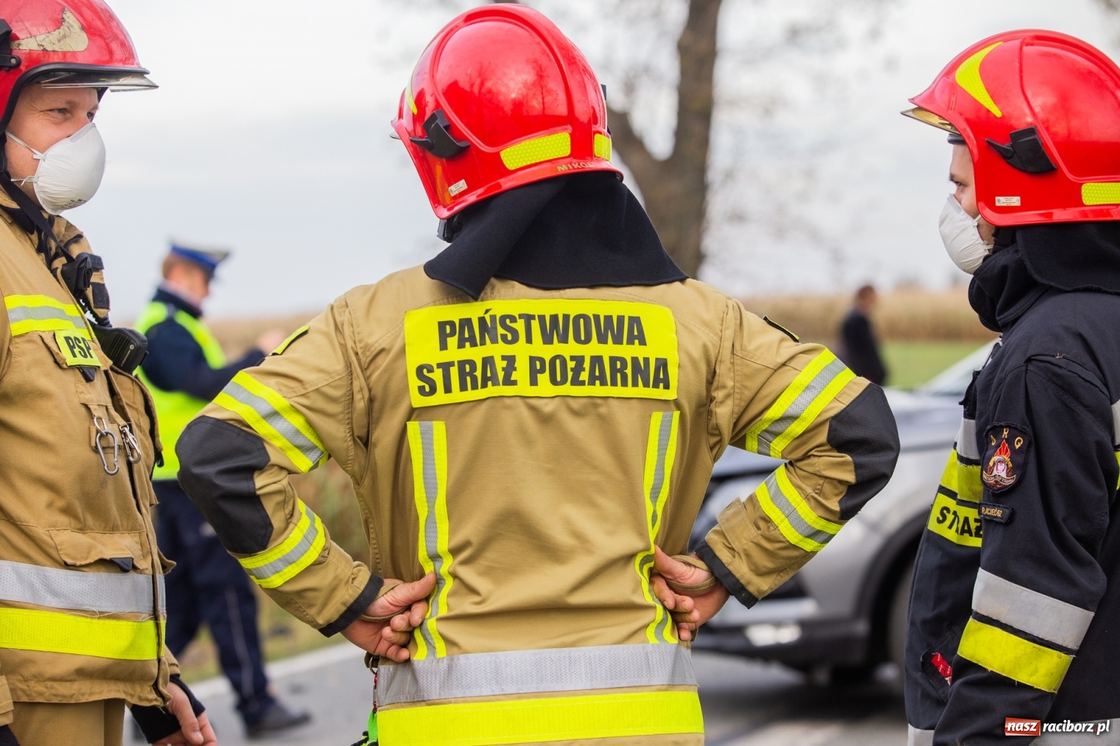 Zdjęcie w galerii na portalu naszraciborz.pl: Wypadek w Żerdzinach. Motocykl zderzył się z osobówką [FOTO] wiadomości z regionu