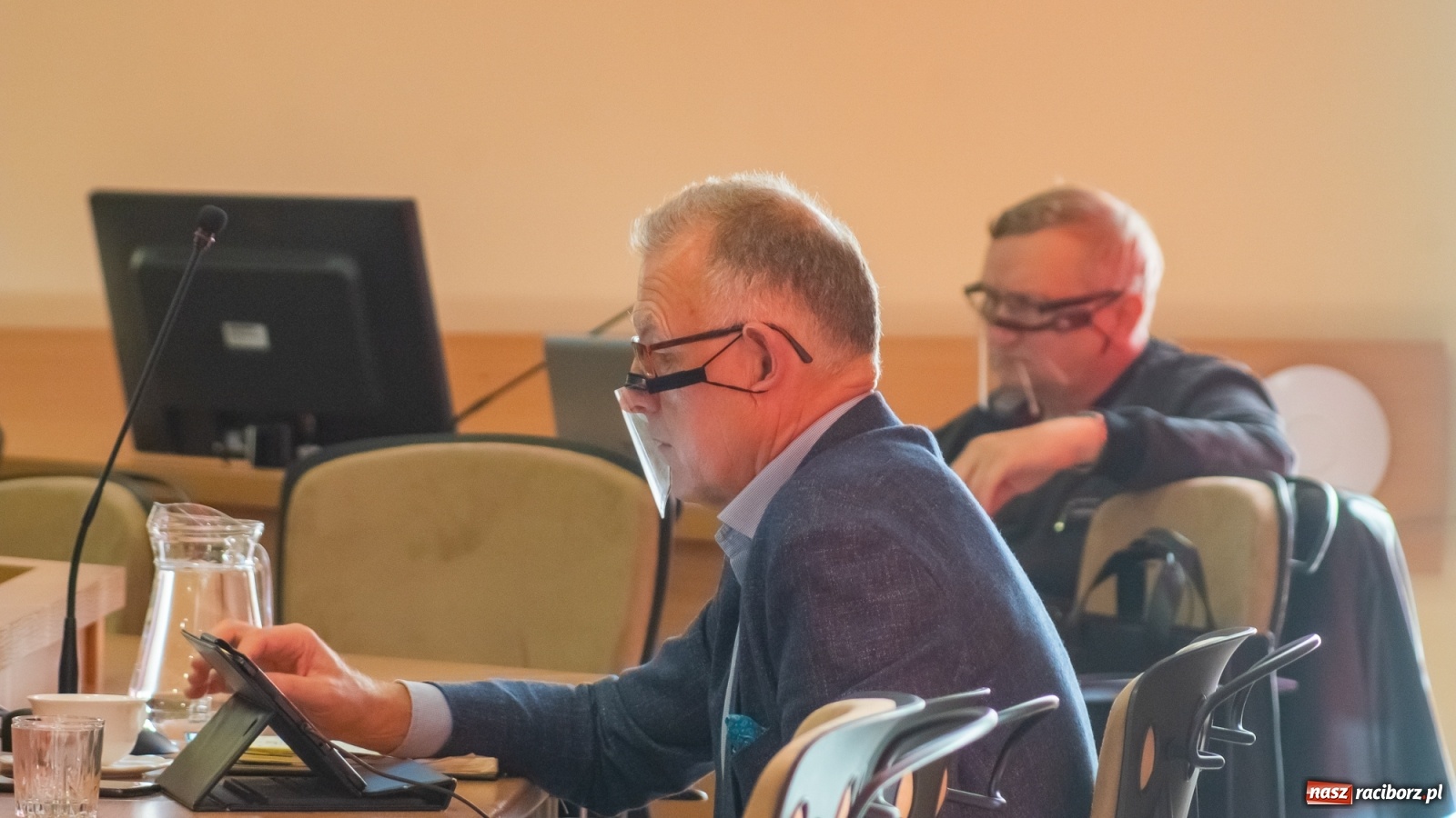 Zdjęcie w galerii na portalu naszraciborz.pl: Niekończące się dyskusje nad odpadami wiadomości z regionu