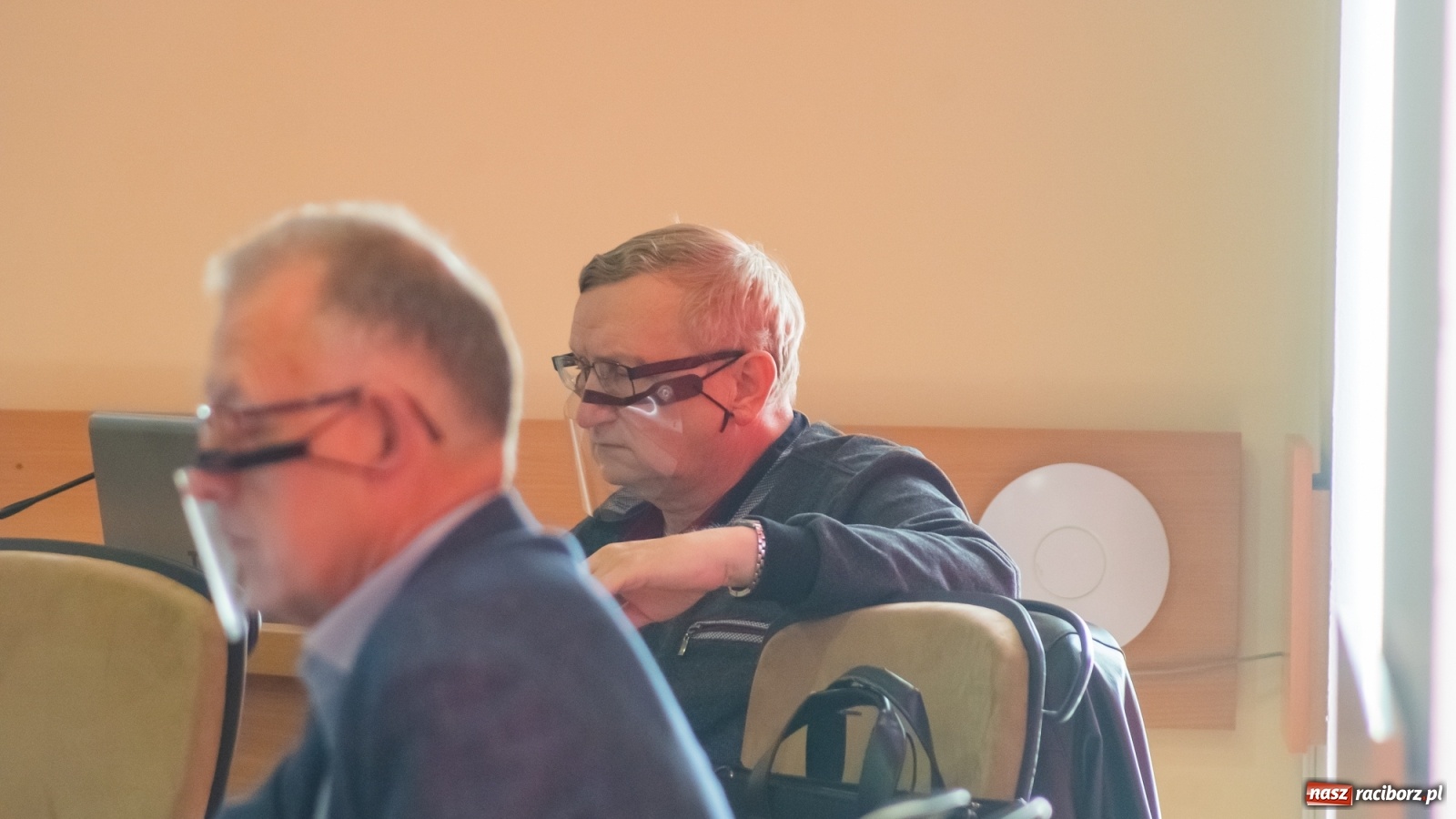 Zdjęcie w galerii na portalu naszraciborz.pl: Niekończące się dyskusje nad odpadami wiadomości z regionu