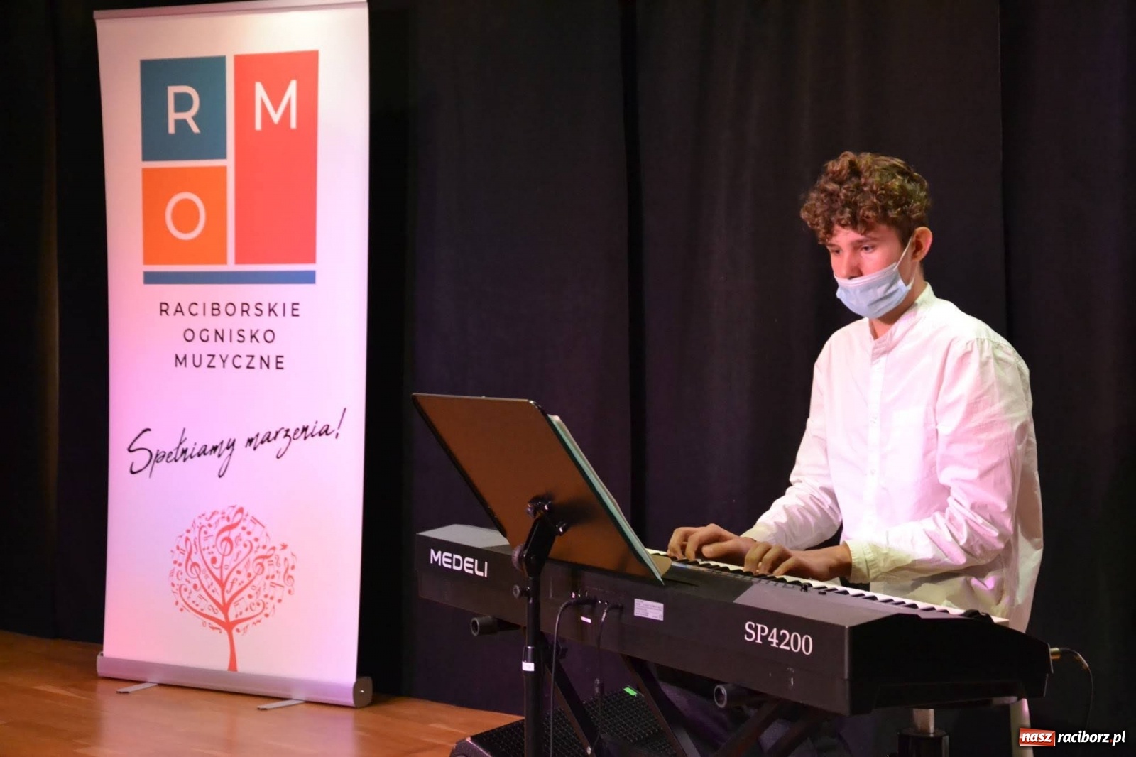 Zdjęcie w galerii na portalu naszraciborz.pl: Koncert Jesienny na Zamku Piastowskim za nami  wiadomości z regionu