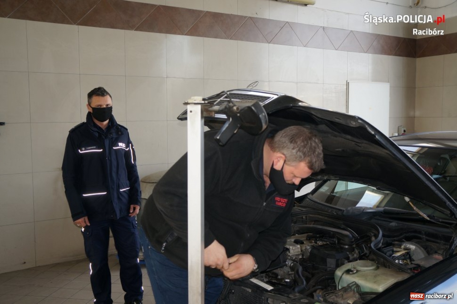 Zdjęcie w galerii na portalu naszraciborz.pl: Raciborska drogówka i diagności kontrolowali ustawienie świateł w pojazdach wiadomości z regionu