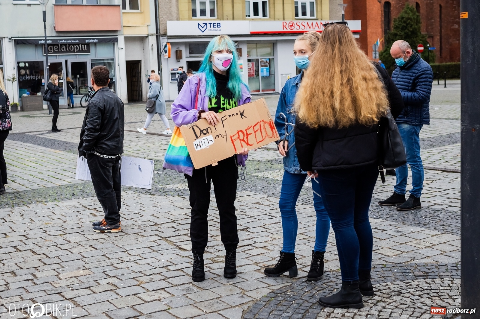 Zdjęcie w galerii na portalu naszraciborz.pl: Kraska: apeluję, by powstrzymać się od gromadzenia się, protesty mogą być bombą biologiczną. Dziś kolejny w Raciborzu  wiadomości z regionu