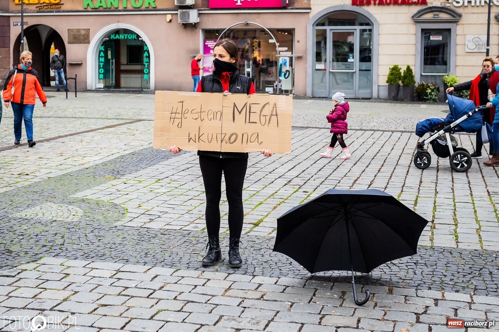 Zdjęcie w galerii na portalu naszraciborz.pl: Kraska: apeluję, by powstrzymać się od gromadzenia się, protesty mogą być bombą biologiczną. Dziś kolejny w Raciborzu  wiadomości z regionu