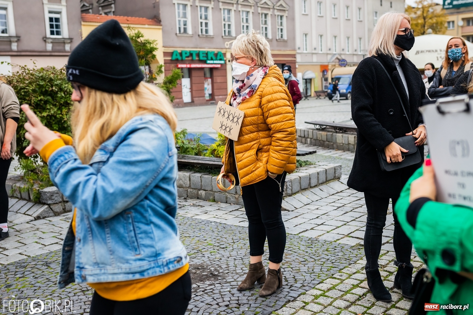 Zdjęcie w galerii na portalu naszraciborz.pl: Kraska: apeluję, by powstrzymać się od gromadzenia się, protesty mogą być bombą biologiczną. Dziś kolejny w Raciborzu  wiadomości z regionu
