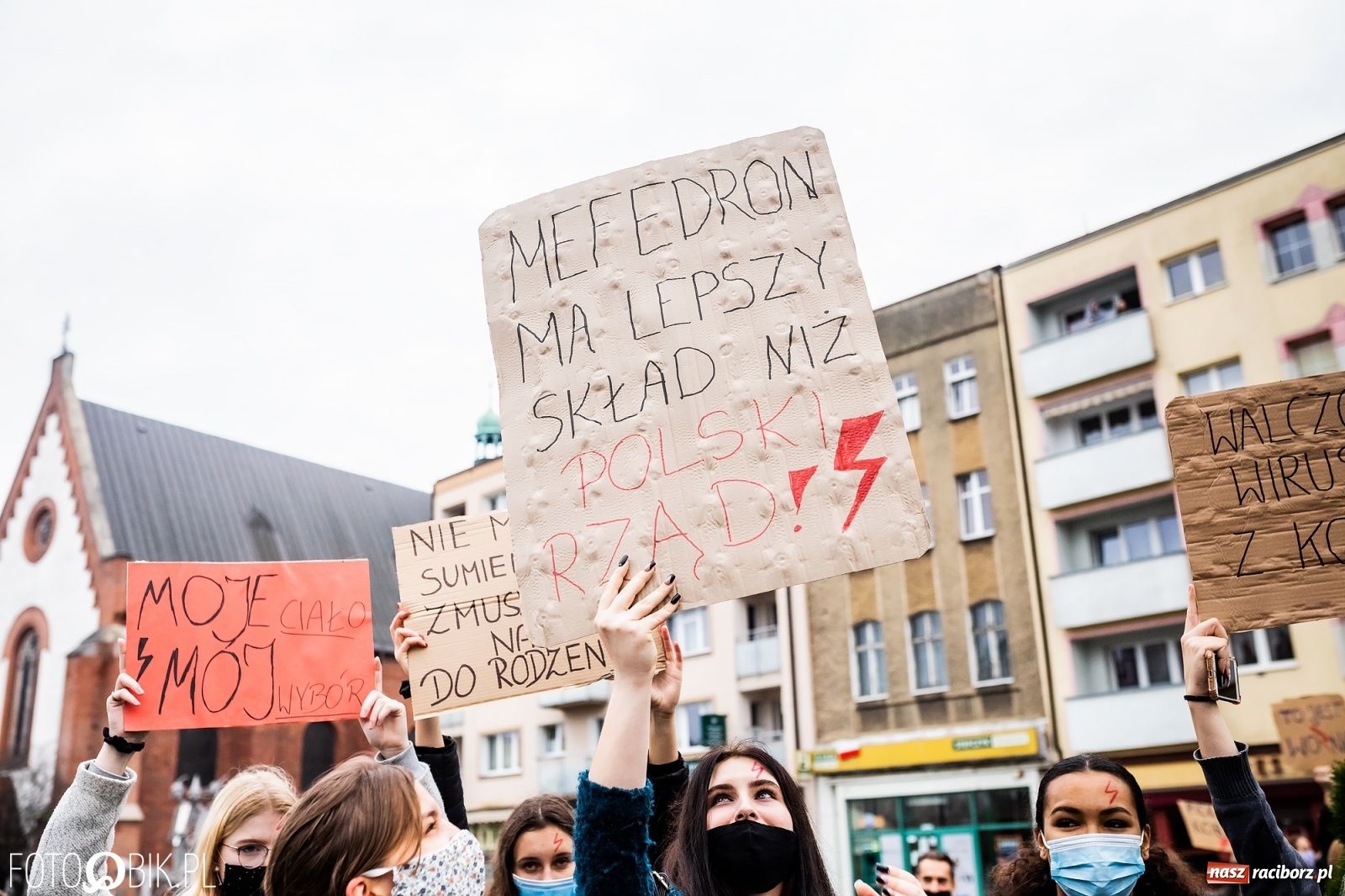 Zdjęcie w galerii na portalu naszraciborz.pl: Kraska: apeluję, by powstrzymać się od gromadzenia się, protesty mogą być bombą biologiczną. Dziś kolejny w Raciborzu  wiadomości z regionu