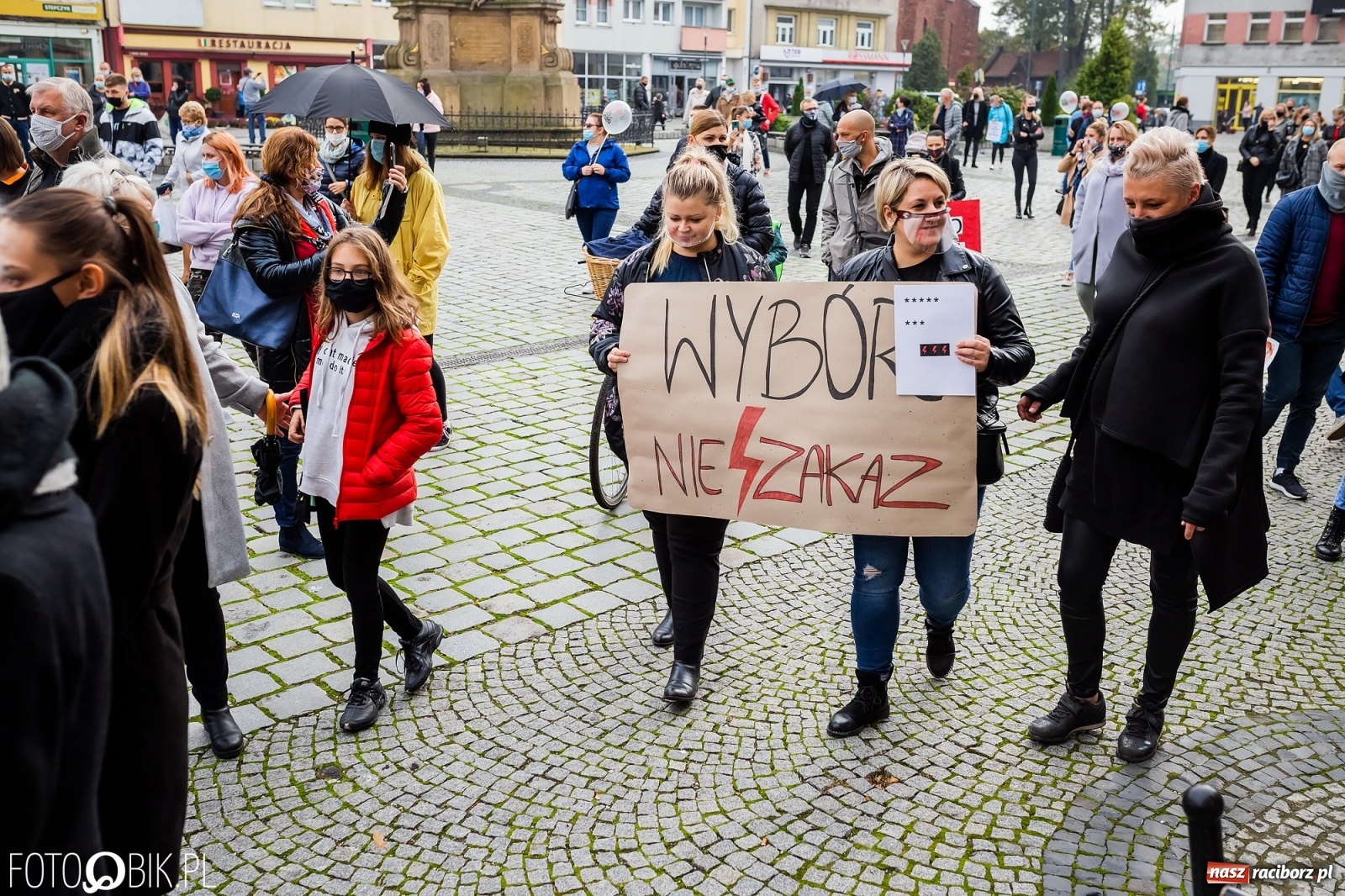 Zdjęcie w galerii na portalu naszraciborz.pl: Kraska: apeluję, by powstrzymać się od gromadzenia się, protesty mogą być bombą biologiczną. Dziś kolejny w Raciborzu  wiadomości z regionu