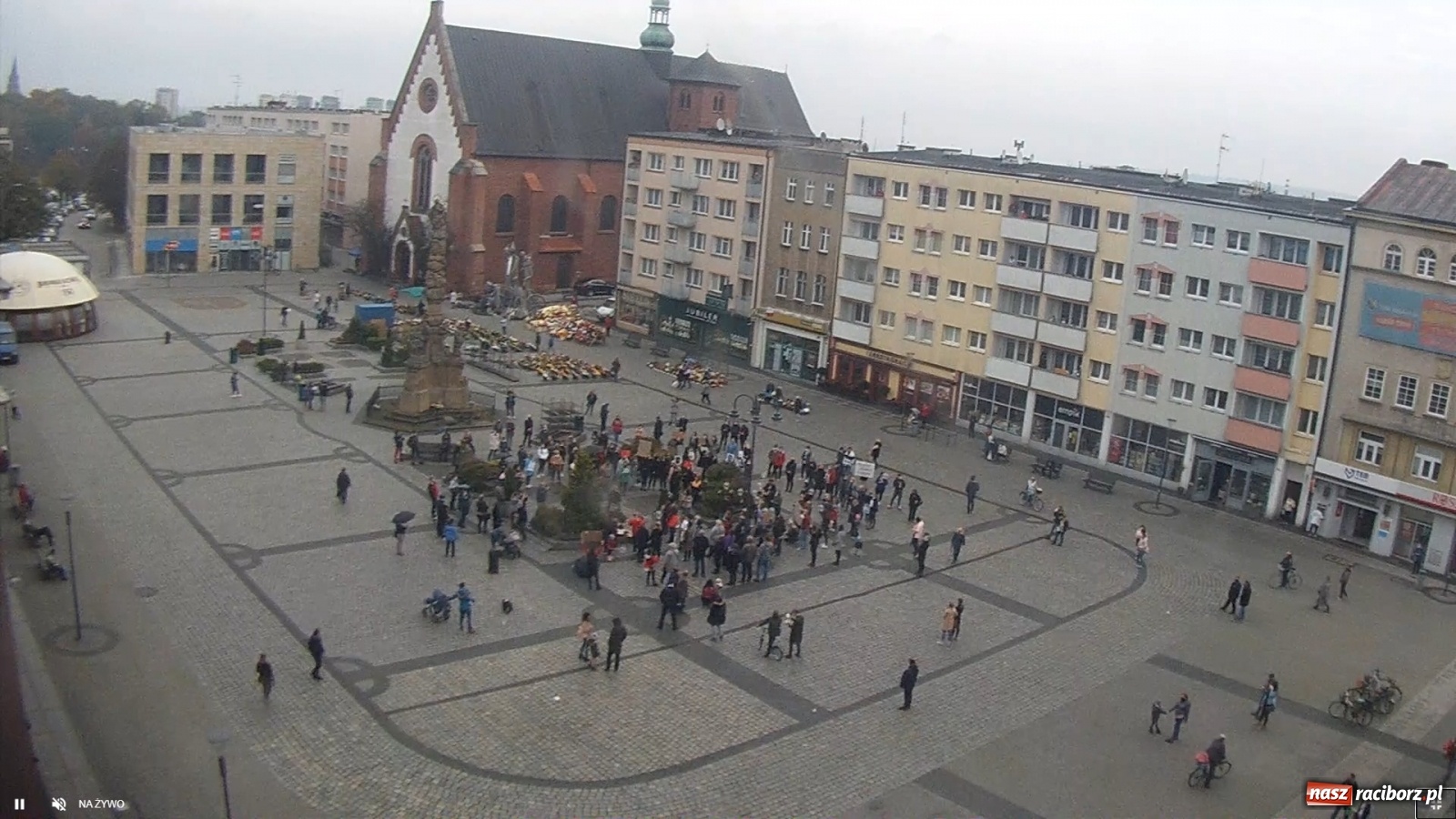 Zdjęcie w galerii na portalu naszraciborz.pl: Kraska: apeluję, by powstrzymać się od gromadzenia się, protesty mogą być bombą biologiczną. Dziś kolejny w Raciborzu  wiadomości z regionu