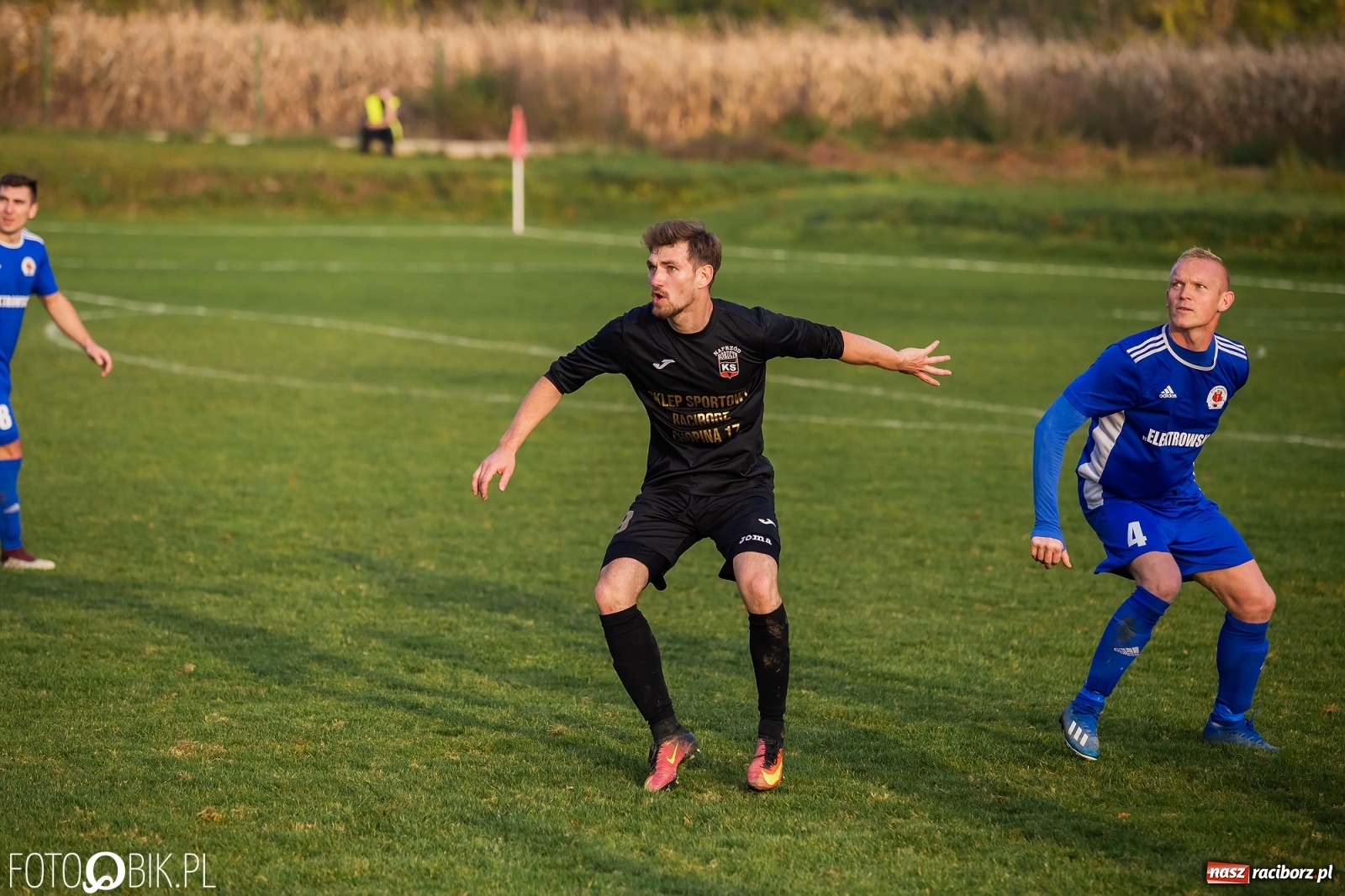Zdjęcie w galerii na portalu naszraciborz.pl: Derby gminy Krzanowice. Udany rewanż Borucina [FOTO] wiadomości z regionu
