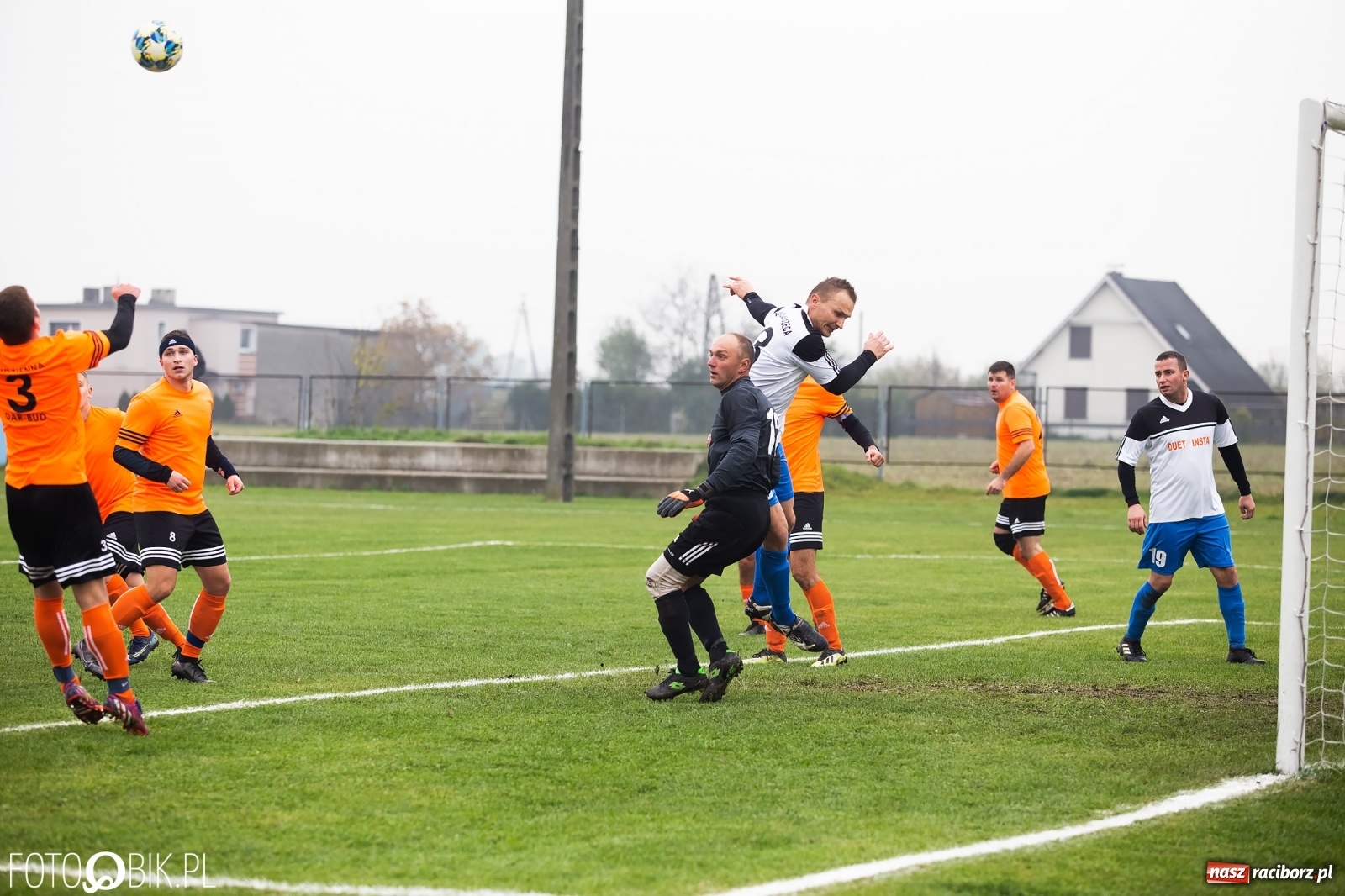 Zdjęcie w galerii na portalu naszraciborz.pl: A klasa. Tomasz Wardęga katem Studziennej [FOTO] wiadomości z regionu