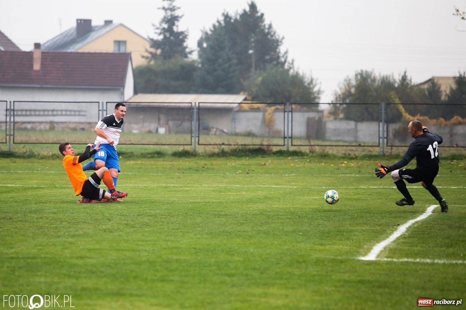 Zdjęcie w galerii na portalu naszraciborz.pl: A klasa. Tomasz Wardęga katem Studziennej [FOTO] wiadomości z regionu
