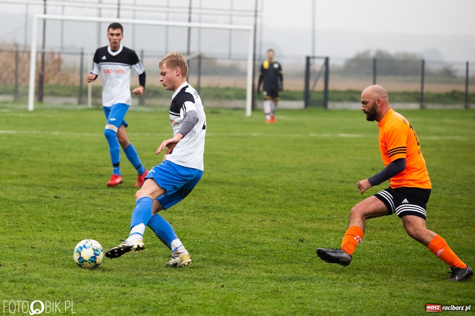 Zdjęcie w galerii na portalu naszraciborz.pl: A klasa. Tomasz Wardęga katem Studziennej [FOTO] wiadomości z regionu