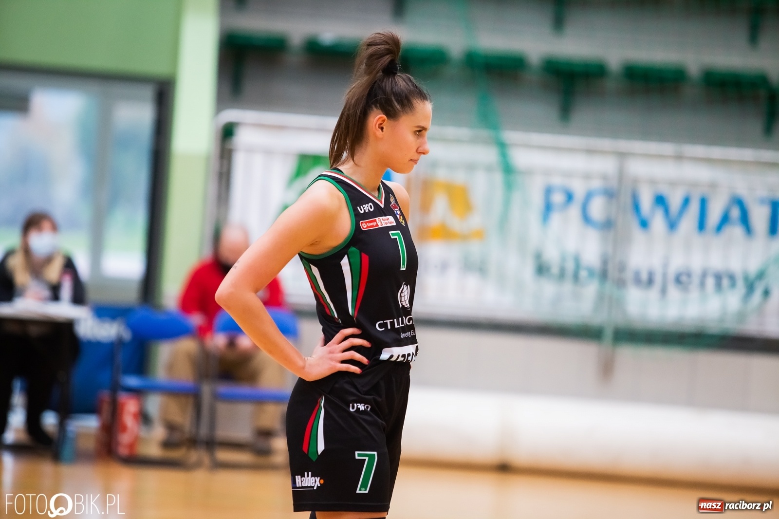 Zdjęcie w galerii na portalu naszraciborz.pl: Koszykówka. RKK bez szans w starciu z Zabłębiem Sosnowiec [FOTO i WIDEO] wiadomości z regionu