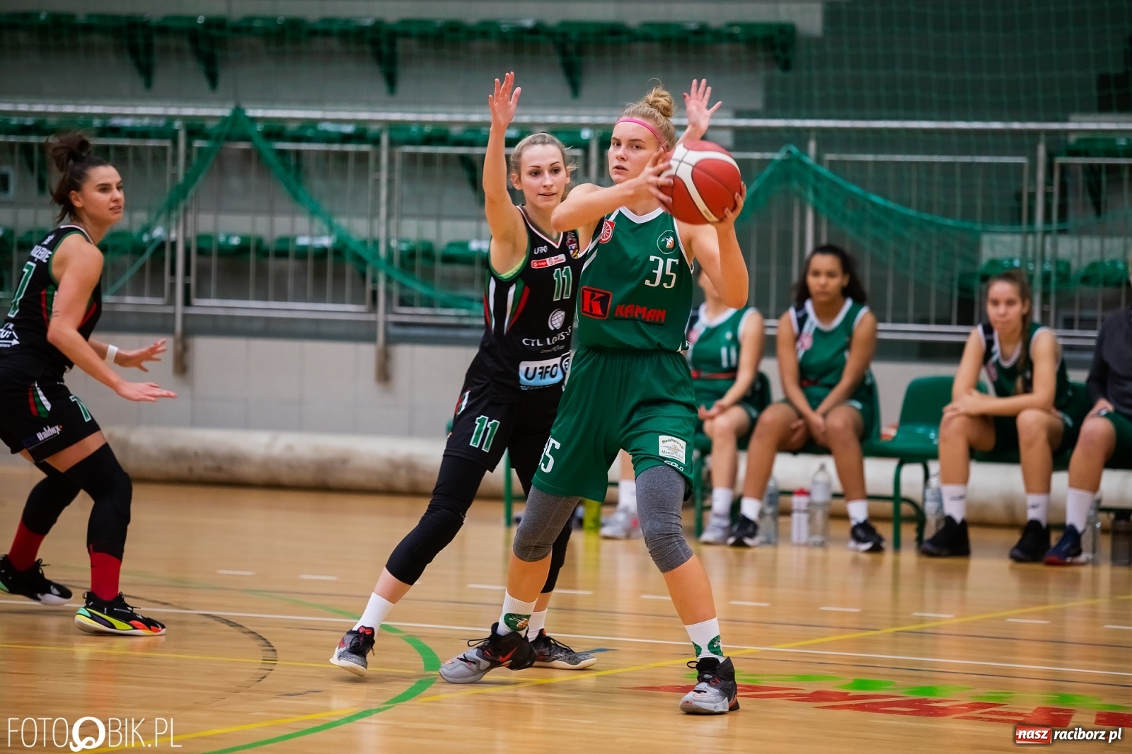 Zdjęcie w galerii na portalu naszraciborz.pl: Koszykówka. RKK bez szans w starciu z Zabłębiem Sosnowiec [FOTO i WIDEO] wiadomości z regionu