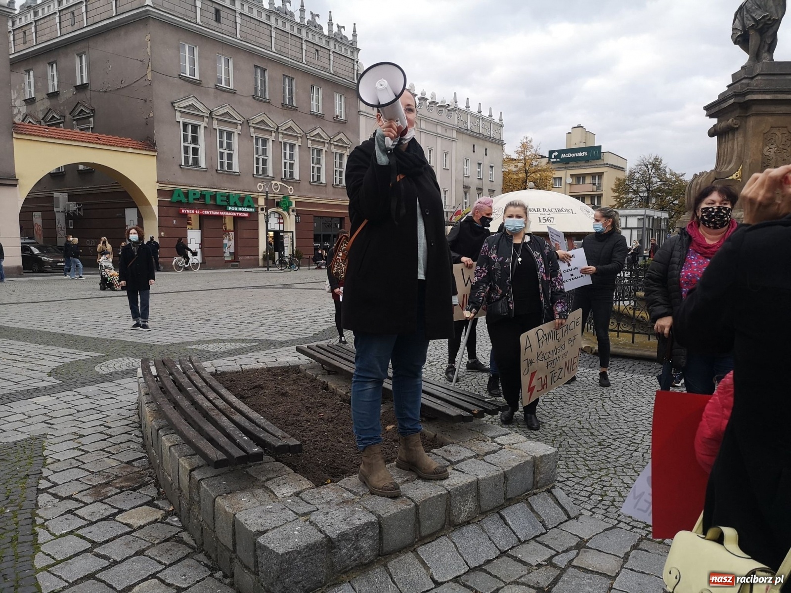 Zdjęcie w galerii na portalu naszraciborz.pl: Zakaz aborcji. Racibórz znów protestuje [WIDEO] wiadomości z regionu