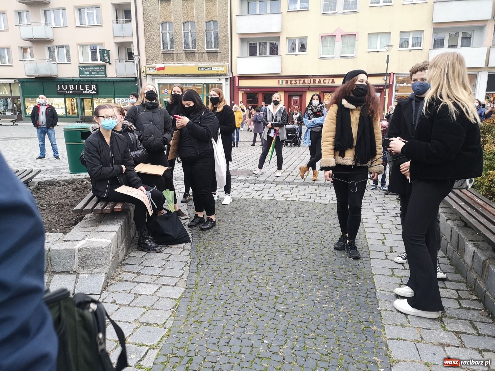 Zdjęcie w galerii na portalu naszraciborz.pl: Zakaz aborcji. Racibórz znów protestuje [WIDEO] wiadomości z regionu
