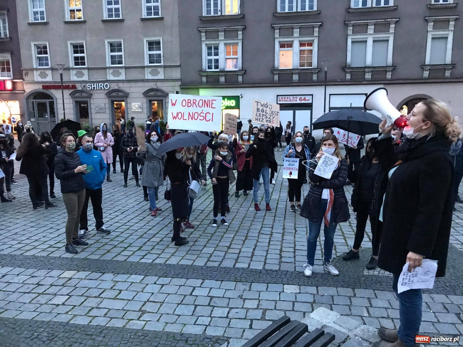 Zdjęcie w galerii na portalu naszraciborz.pl: Zakaz aborcji. Racibórz znów protestuje [WIDEO] wiadomości z regionu