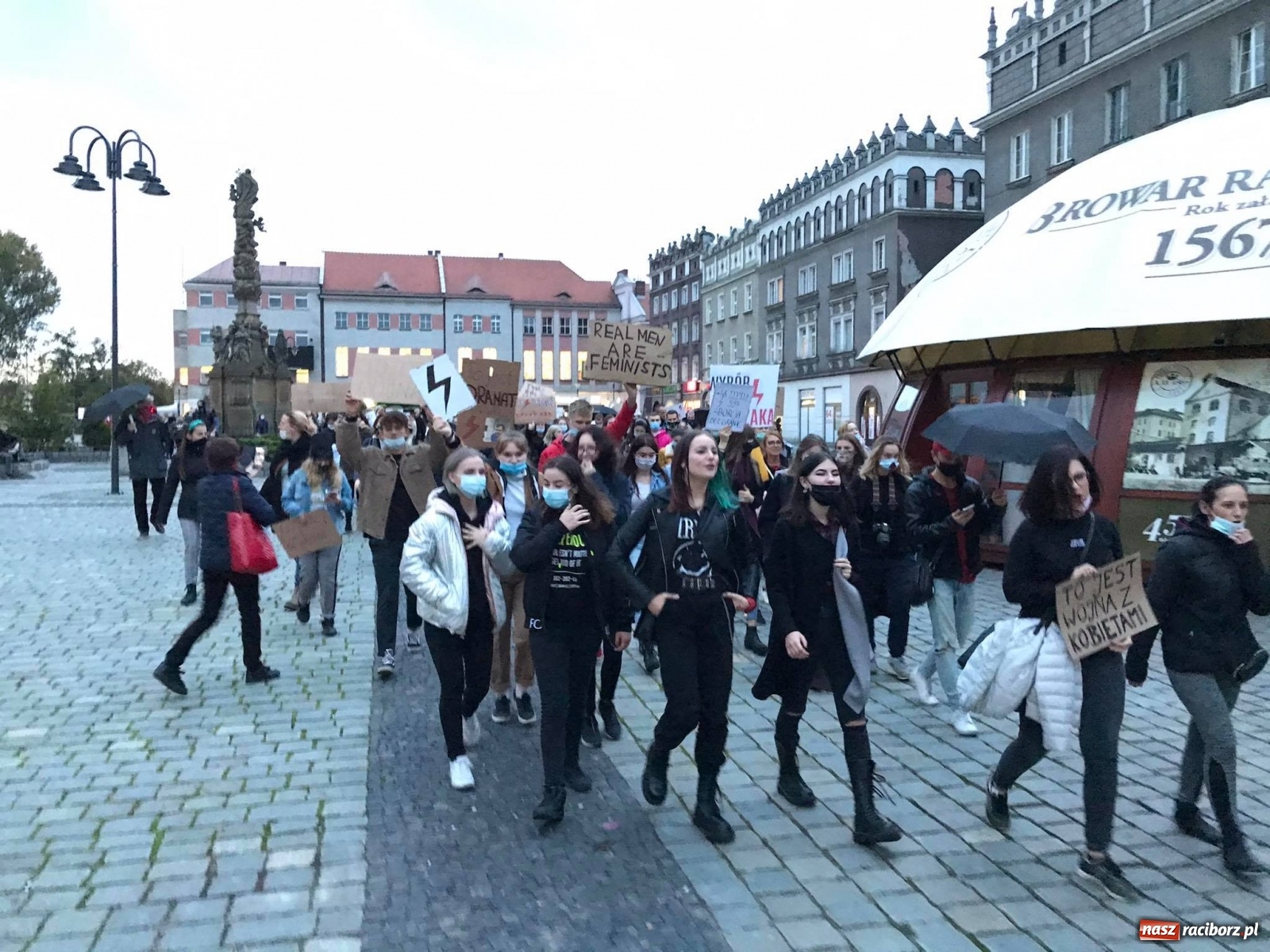 Zdjęcie w galerii na portalu naszraciborz.pl: Zakaz aborcji. Racibórz znów protestuje [WIDEO] wiadomości z regionu