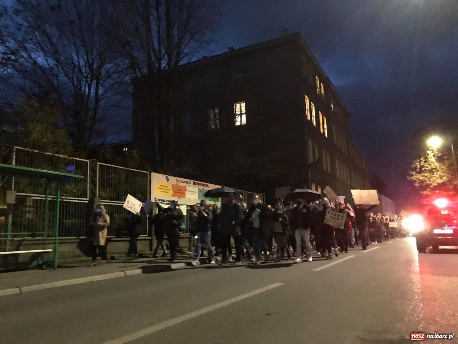Zdjęcie w galerii na portalu naszraciborz.pl: Zakaz aborcji. Racibórz znów protestuje [WIDEO] wiadomości z regionu