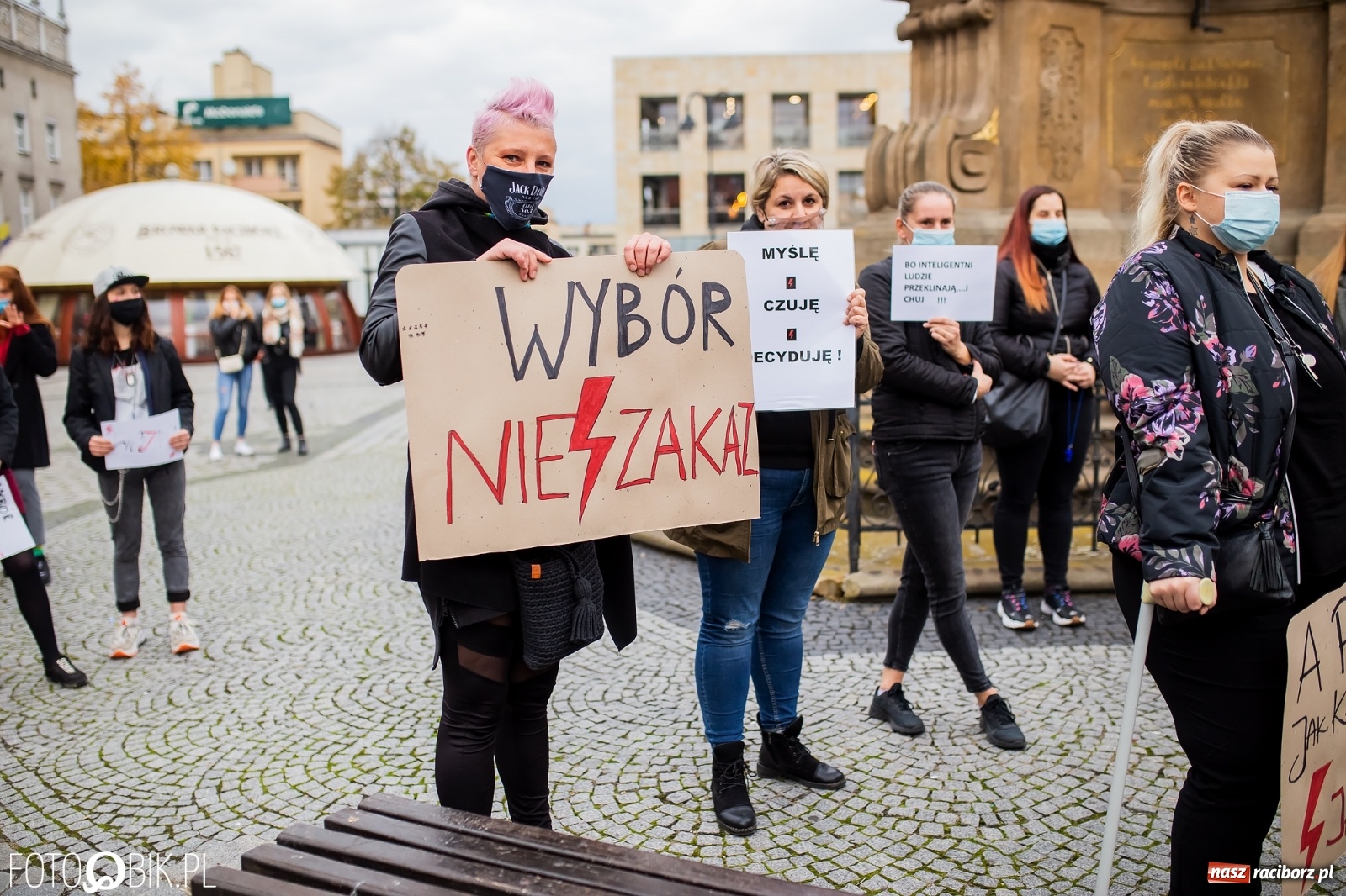 Zdjęcie w galerii na portalu naszraciborz.pl: Zakaz aborcji. Racibórz znów protestuje [WIDEO] wiadomości z regionu