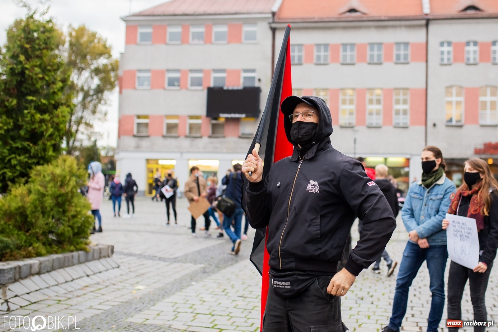 Zdjęcie w galerii na portalu naszraciborz.pl: Zakaz aborcji. Racibórz znów protestuje [WIDEO] wiadomości z regionu